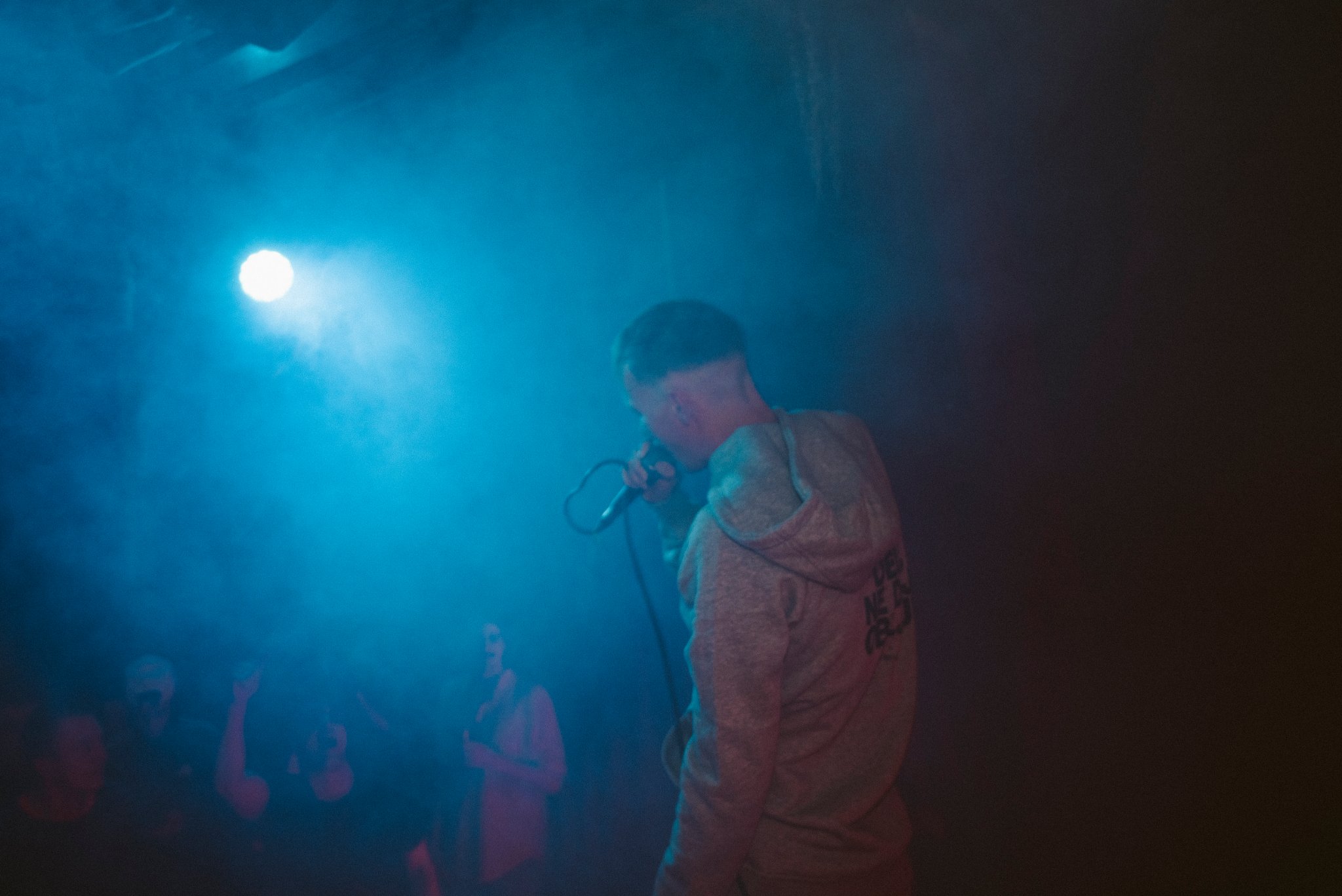 DELI, NE DAJI OBLJUB